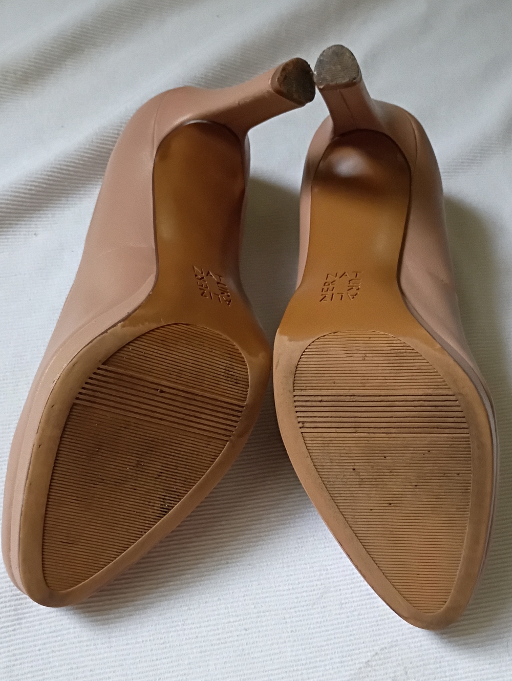 Naturalizer Teresa Simple Nude Pump - Picture 8 of 9